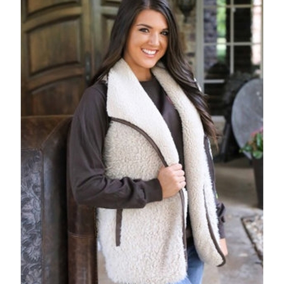 Jackets & Blazers - NWT CC Sherpa reversible vest